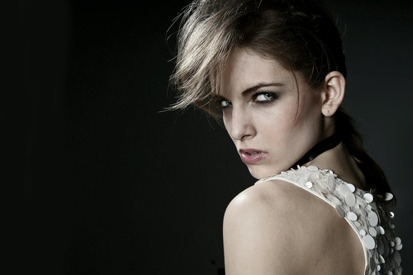 10 astuces essentielles pour sublimer vos cheveux crépus