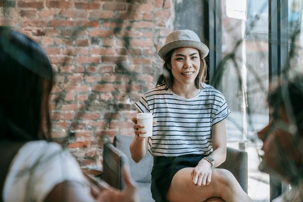 Découvrez notre sélection de cannes alliant confort et style